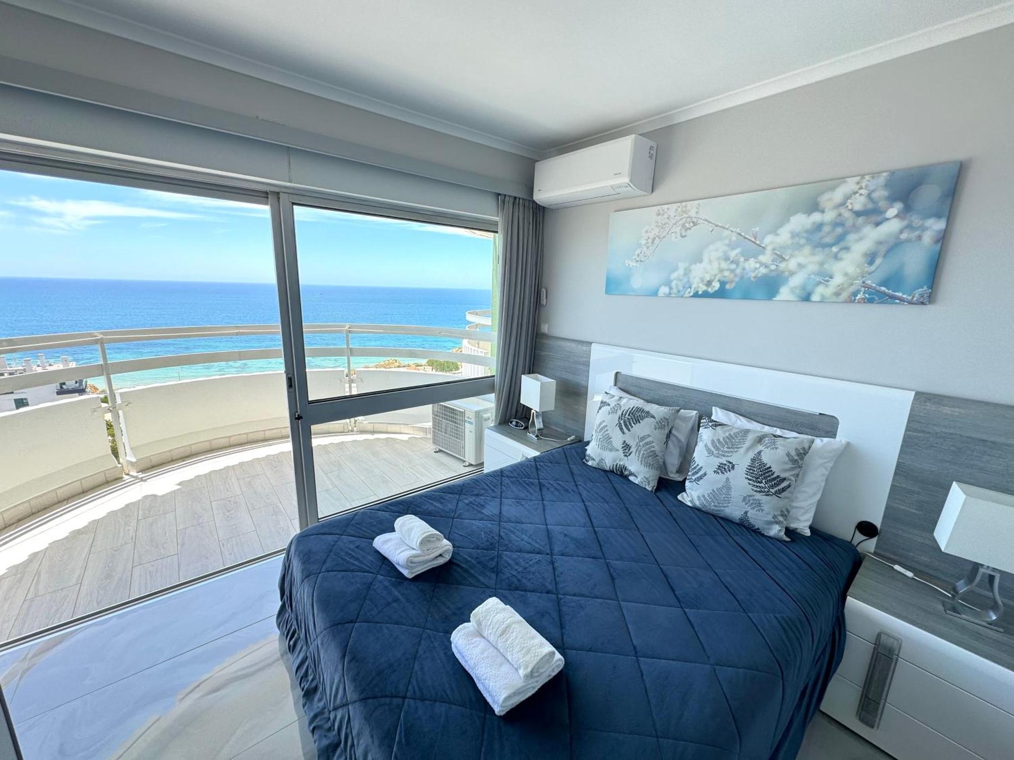 Top Ocean View Apartment - Amazing Sunset - Modern Style - Pool & 200M To Beach Portimao Exterior photo